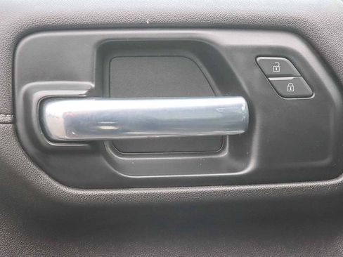 Used 2020 Chevrolet Silverado 1500 LT Trail Boss w/ Midnight Edition image 49