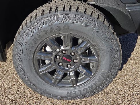 New 2026 GMC Sierra 1500 AT4X image 6