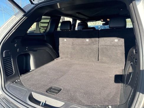 Used 2022 Jeep Grand Cherokee Limited w/ Tech Group image 34