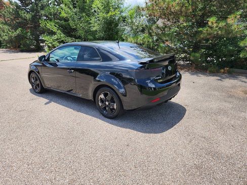Used 2011 Kia Forte Koup EX FWD image 5