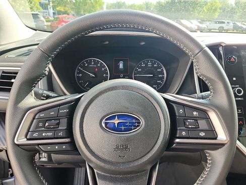 Certified 2025 Subaru Ascent Premium AWD/4WD image 18