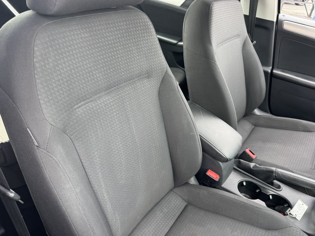 Used 2015 Volkswagen Jetta SE FWD image 10
