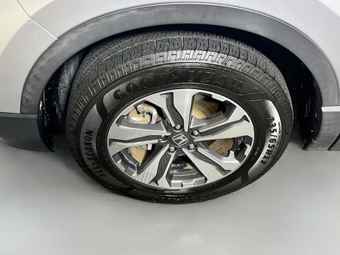 Used 2019 Honda CR-V LX image 13
