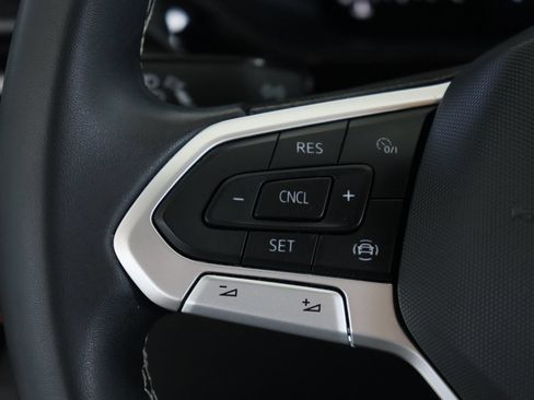 Certified 2023 Volkswagen Taos S FWD image 12