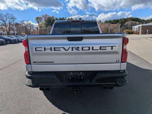 Used 2020 Chevrolet Silverado 1500 LT Trail Boss image 4
