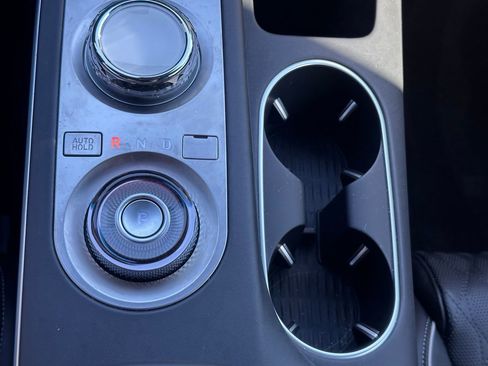 Used 2025 Genesis GV70 3.5T Sport w/ Sport Advanced Package image 40