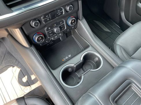 Used 2023 Chevrolet Tahoe LT AWD/4WD image 25