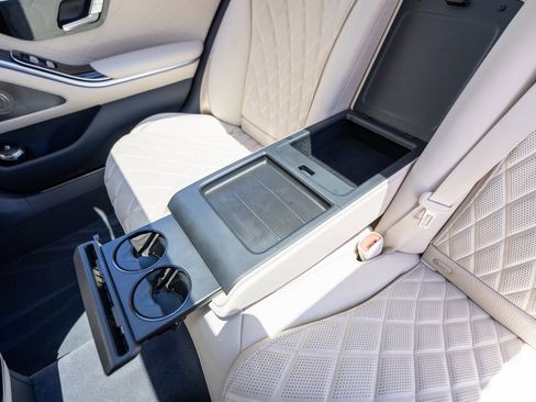 Used 2022 Mercedes-Benz S 580 4MATIC Sedan image 46