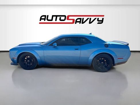 Used 2023 Dodge Challenger R/T Scat Pack RWD image 4