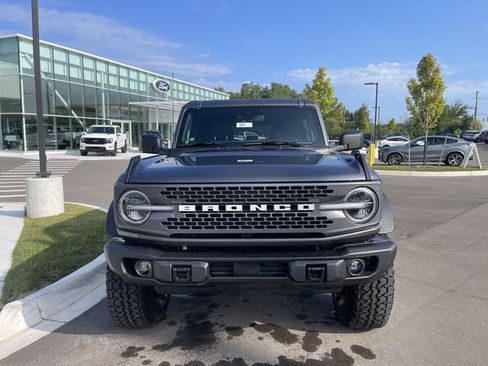 Used 2022 Ford Bronco Badlands w/ Sasquatch Package AWD/4WD image 8