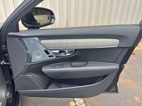 Used 2023 Volvo S90 B6 Ultimate w/ Lounge Package AWD/4WD image 42
