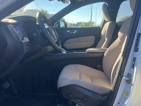 New 2026 Volvo XC60 B5 Plus w/ Protection Package Premier image 17
