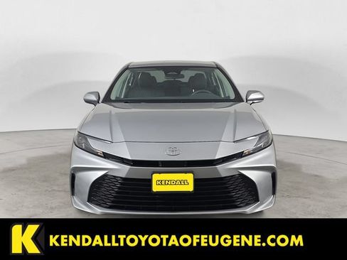 Used 2025 Toyota Camry LE FWD image 2