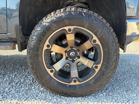 Used 2020 Chevrolet Silverado 1500 LT w/ All-Star Edition AWD/4WD image 31