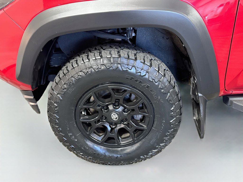 Used 2023 Toyota Tacoma SR5 w/ SX Package AWD/4WD image 4