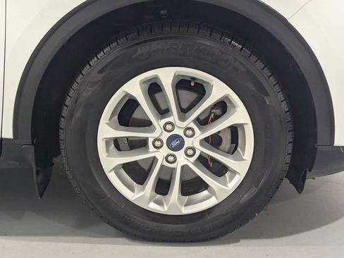Used 2022 Ford Escape S FWD image 26