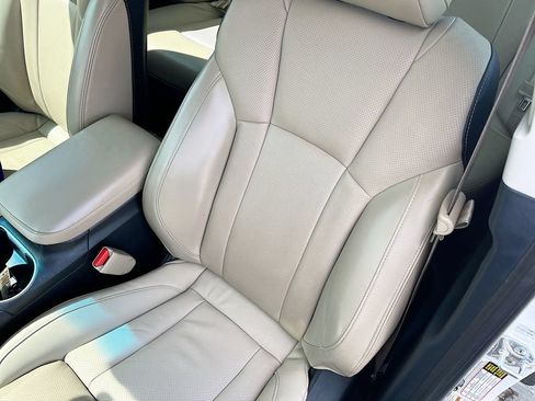 Used 2020 Subaru Legacy Limited AWD/4WD image 22