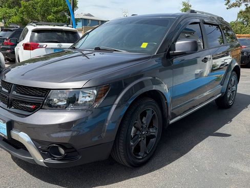 Used 2018 Dodge Journey Crossroad AWD/4WD image 5