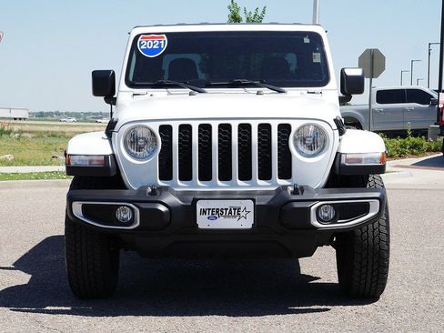 Used 2021 Jeep Gladiator Sport AWD/4WD image 8