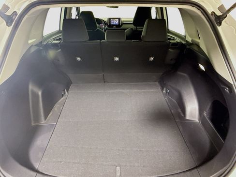 Used 2022 Toyota RAV4 LE image 34