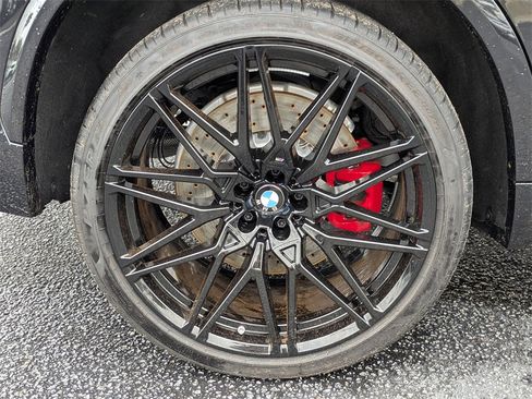 Used 2025 BMW X5 M Competition w/ Executive Package image 12