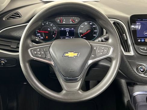 Used 2024 Chevrolet Malibu LT image 15