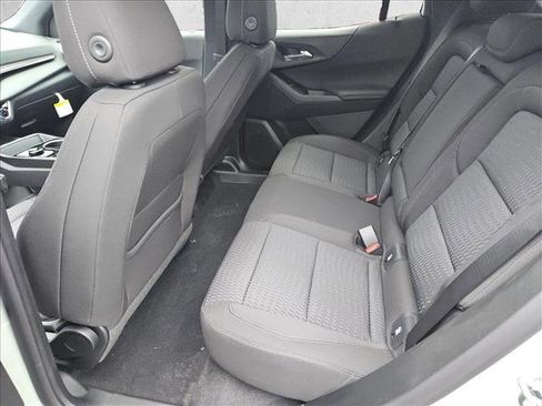 New 2026 Chevrolet Equinox LT image 16