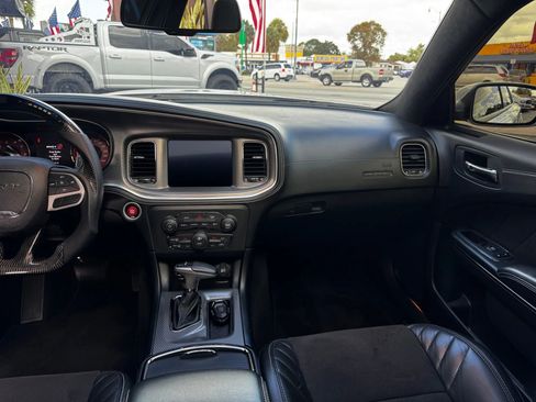 Used 2022 Dodge Charger SRT Hellcat image 14