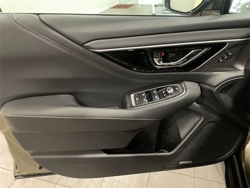 Certified 2025 Subaru Outback Touring XT w/ Popular Package #2 image 11