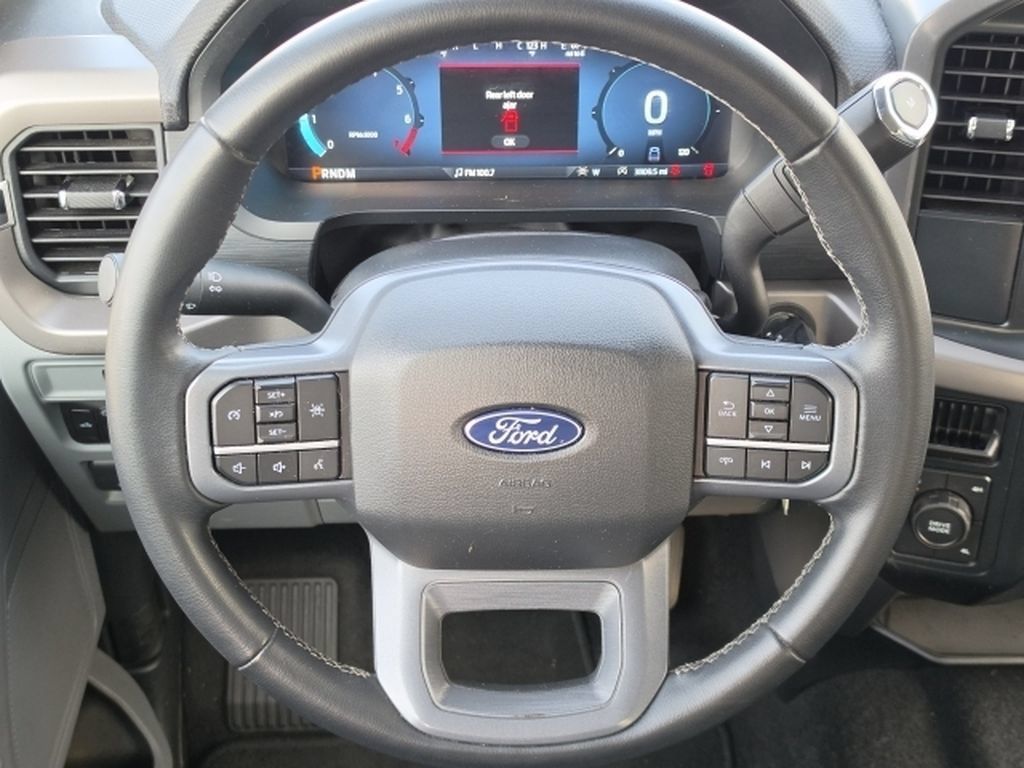 Used 2025 Ford F150 XLT w/ Equipment Group 301A Standard AWD/4WD image 16