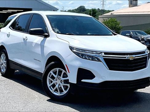 Used 2024 Chevrolet Equinox LS FWD image 36