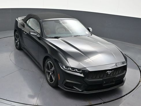 Used 2024 Ford Mustang Premium RWD image 25