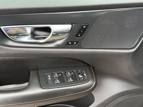 Used 2020 Volvo S60 T5 Momentum w/ Protection Package Premier image 14