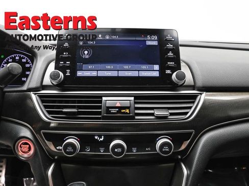 Used 2020 Honda Accord Sport image 12