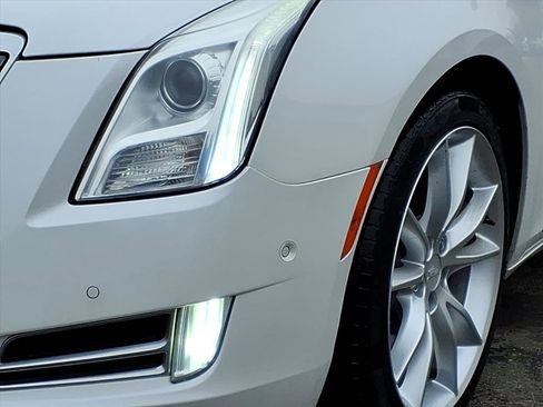 Used 2016 Cadillac XTS Premium image 5
