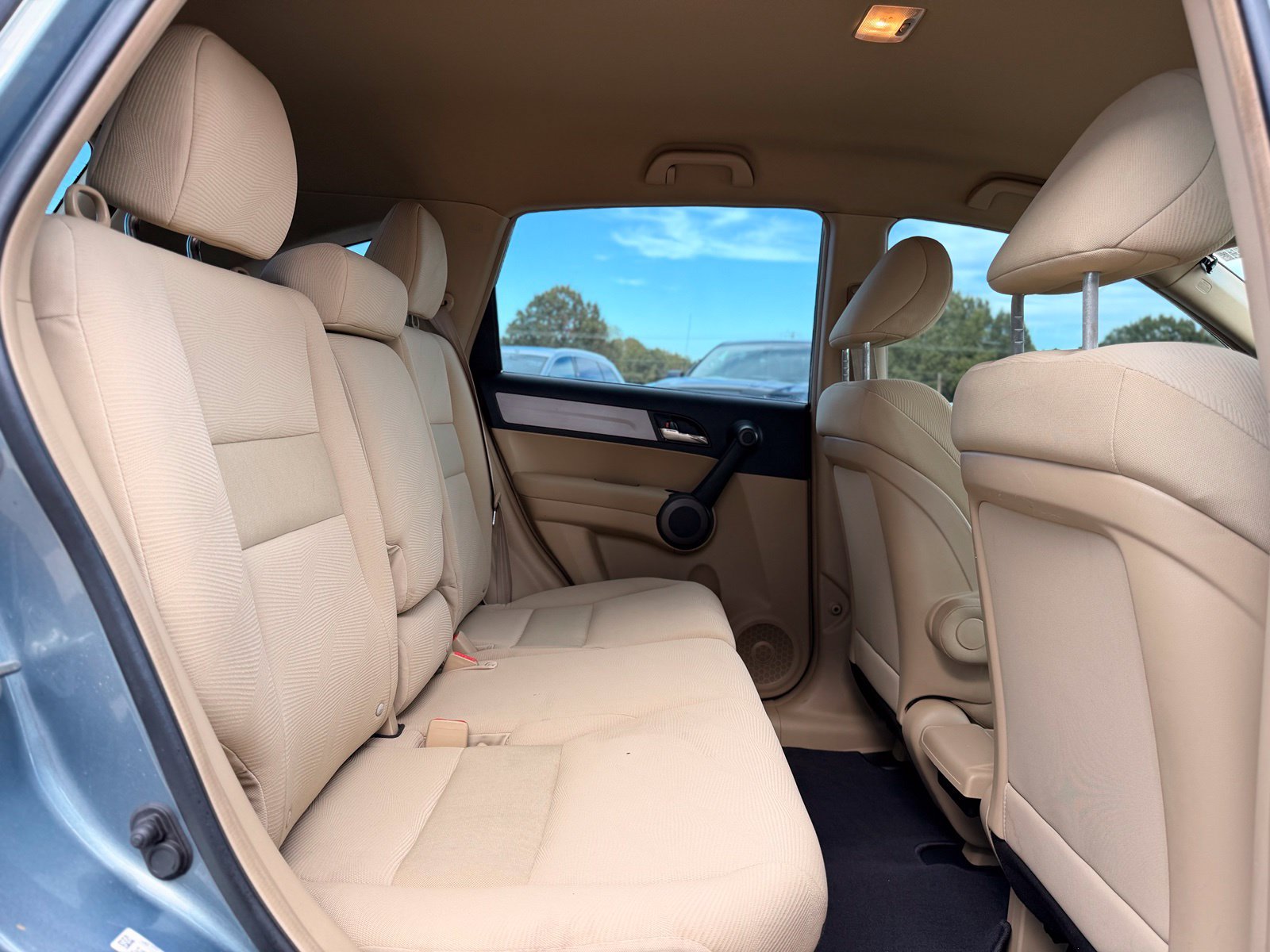 Used 2011 Honda CR-V LX image 18
