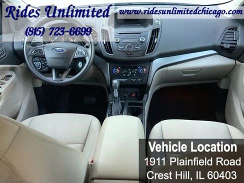 Used 2017 Ford Escape SE AWD/4WD image 39