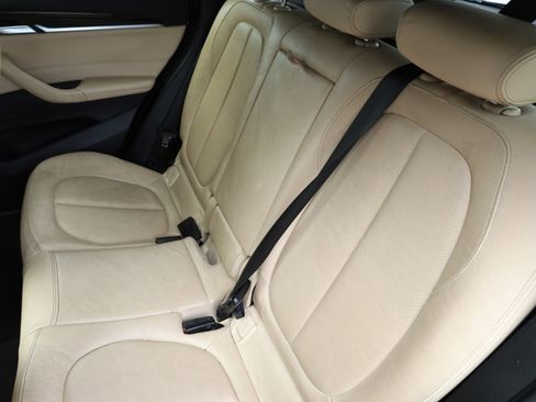 Used 2017 BMW X1 xDrive28i w/ Premium Package image 13