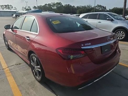Used 2022 Mercedes-Benz E 350 Sedan image 4