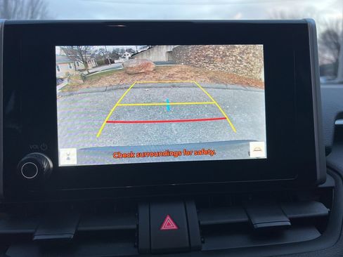 Used 2025 Toyota RAV4 LE image 21