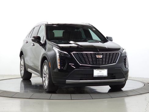 Used 2023 Cadillac XT4 Premium Luxury AWD/4WD image 13