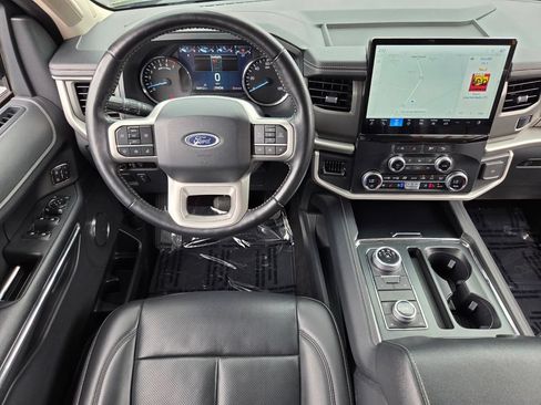 Used 2024 Ford Expedition Max XLT AWD/4WD image 14