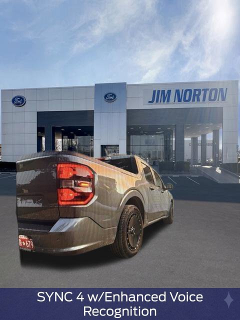 Used 2025 Ford Maverick Lobo AWD/4WD image 4