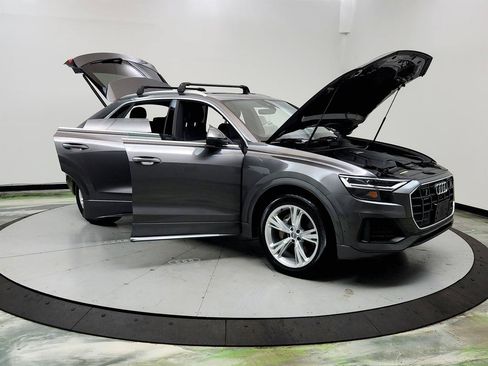 Used 2019 Audi Q8 Premium Plus w/ Premium Plus AWD/4WD image 10