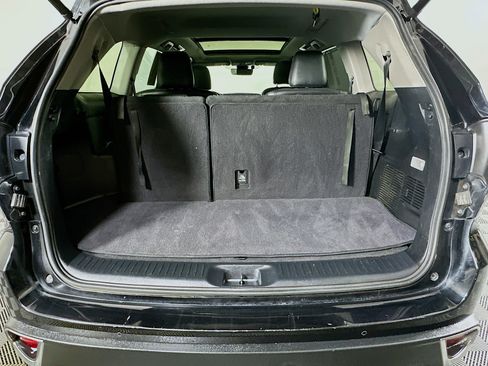 Used 2018 Toyota Highlander Limited Platinum image 31