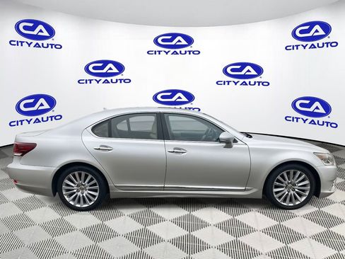 Used 2013 Lexus LS 460 Base image 2