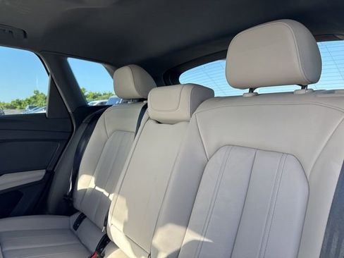 Used 2023 Audi Q4 e-tron Premium Plus image 12