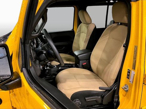 Used 2021 Jeep Wrangler Unlimited Sport AWD/4WD image 8