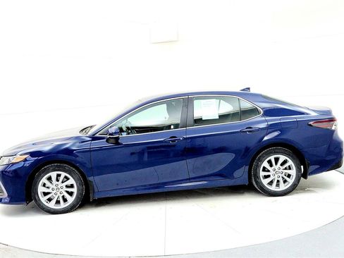 Certified 2023 Toyota Camry LE image 3