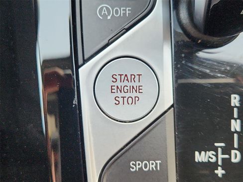 Used 2024 BMW X3 sDrive30i w/ Convenience Package w/ZPA RWD image 17